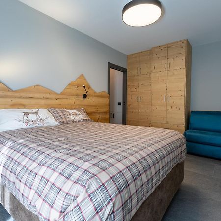 Bluebell Apartments Livigno Exteriör bild